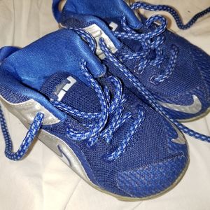 Nike LeBron 12 Dallas Cowboys Edition